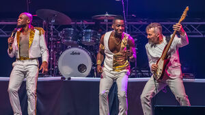 The Chicago Funk – Earth, Wind & Fire Tribute — muziek in Enschede